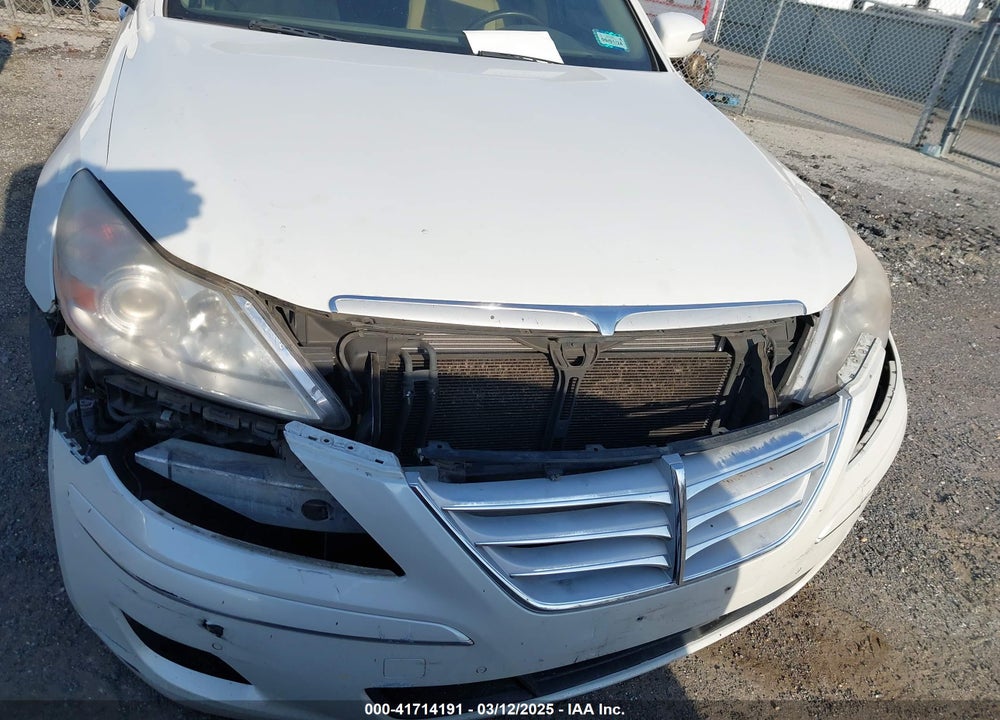 2010 HYUNDAI GENESIS VIN: KMHGC4DF7AU107192