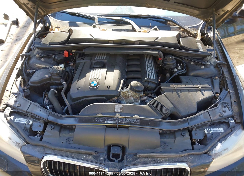 2011 BMW 328I XDRIVE VIN: WBAPK5G52BNN79423
