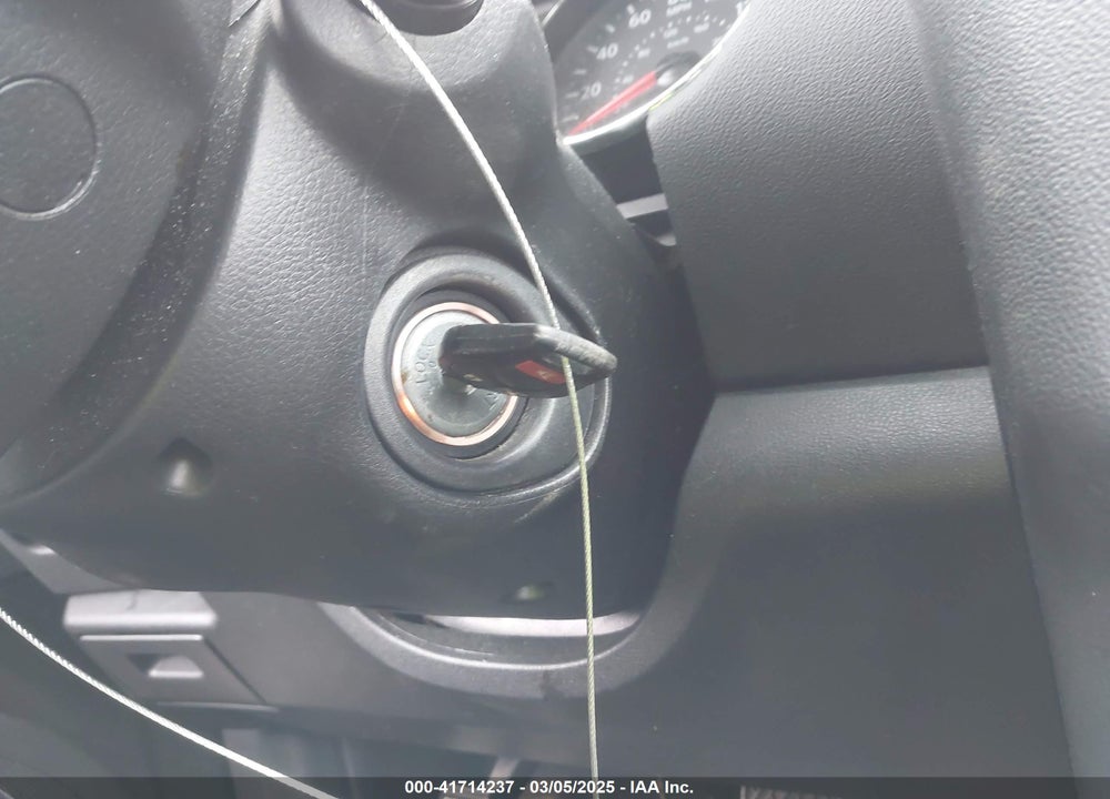 2012 NISSAN ROGUE S VIN: JN8AS5MV9CW386523