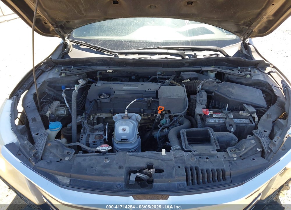 2017 HONDA ACCORD VIN: 1HGCR2F54HA275069