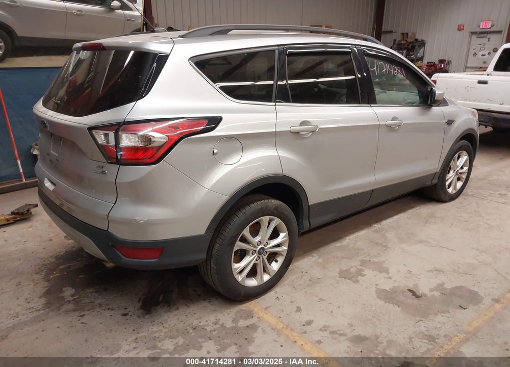 2018 FORD ESCAPE SE VIN: 1FMCU9GD1JUA45968