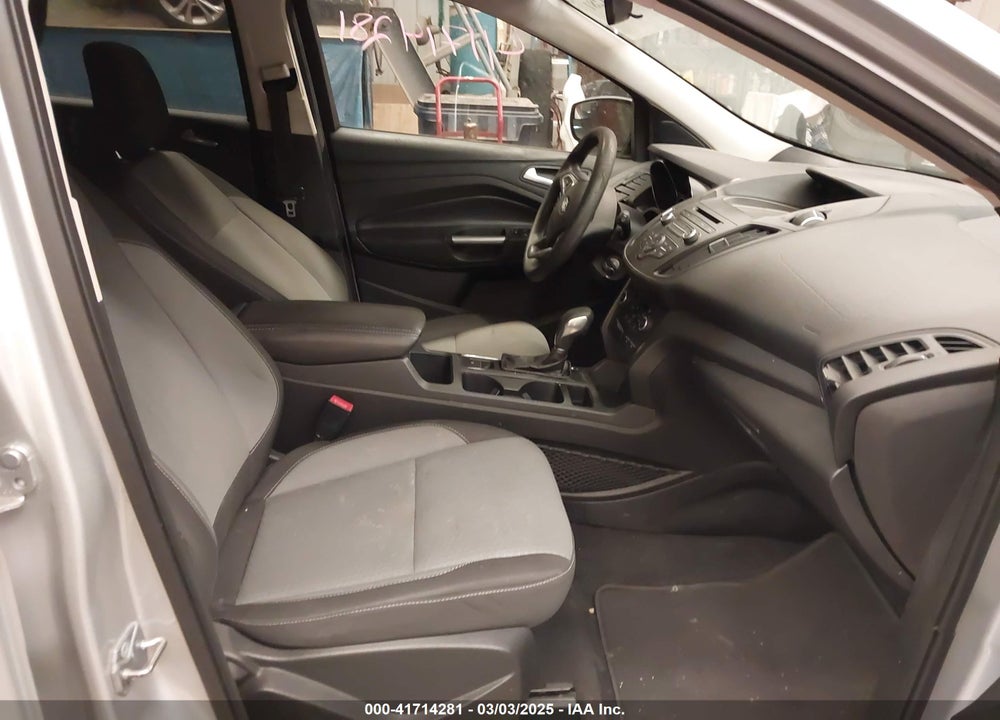 2018 FORD ESCAPE SE VIN: 1FMCU9GD1JUA45968