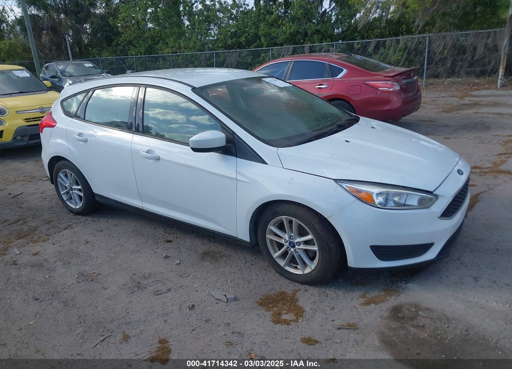 2018 FORD FOCUS SE VIN: 1FADP3K25JL295454