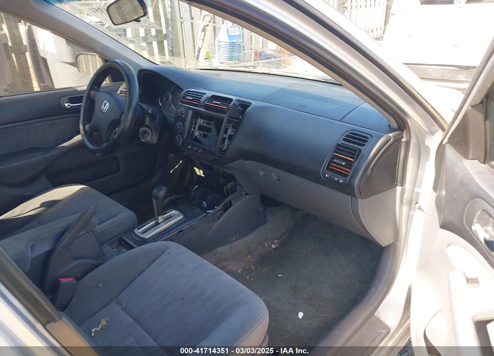 2005 HONDA CIVIC LX VIN: 1HGES16555L027940