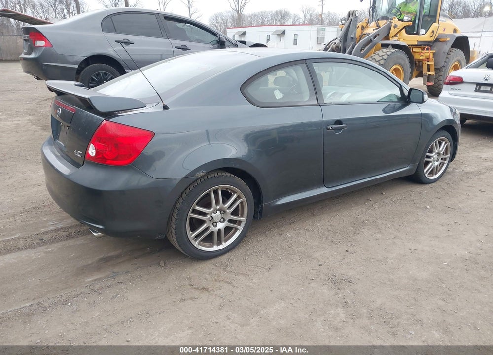 2007 SCION TC VIN: JTKDE167070212705
