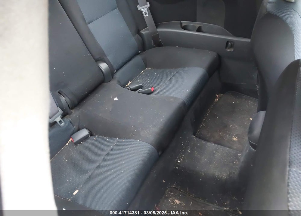 2007 SCION TC VIN: JTKDE167070212705