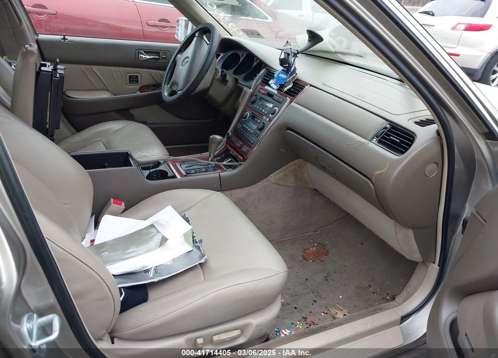 2002 ACURA RL VIN: JH4KA965X2C001377