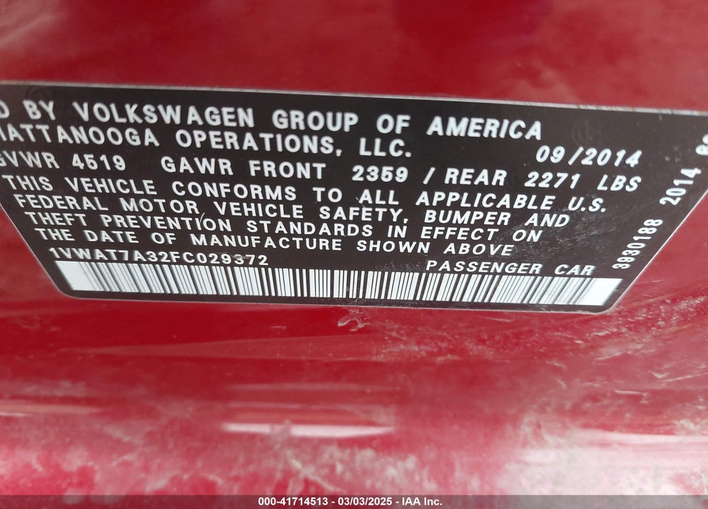 2015 VOLKSWAGEN PASSAT VIN: 1VWAT7A32FC029372