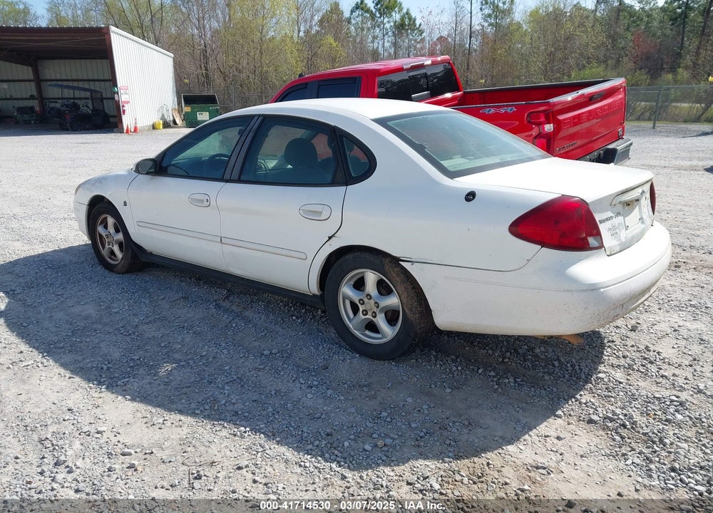 2002 FORD TAURUS VIN: 1FAFP55252A268767