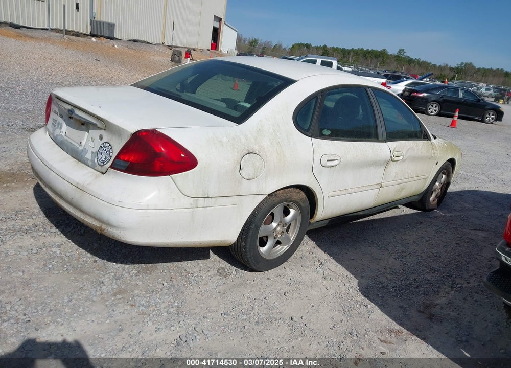 2002 FORD TAURUS VIN: 1FAFP55252A268767