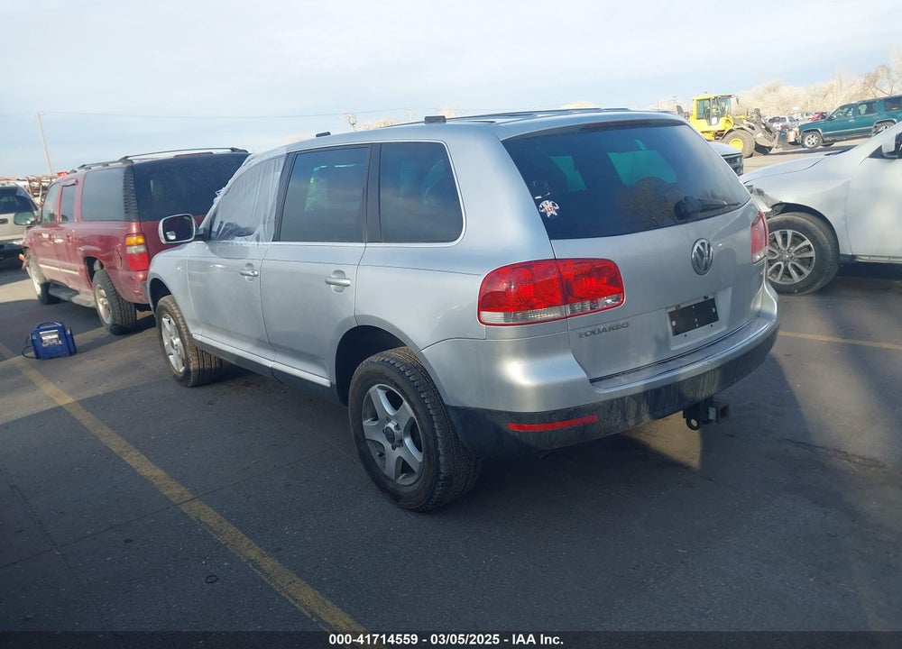 2005 VOLKSWAGEN TOUAREG VIN: WVGBG77L55D016459
