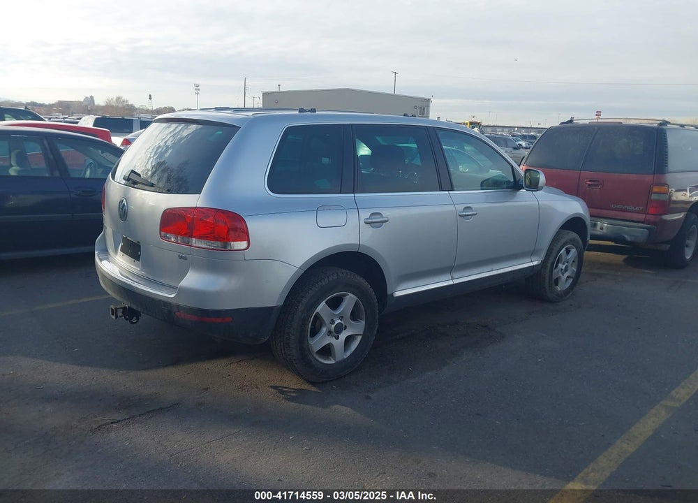2005 VOLKSWAGEN TOUAREG VIN: WVGBG77L55D016459