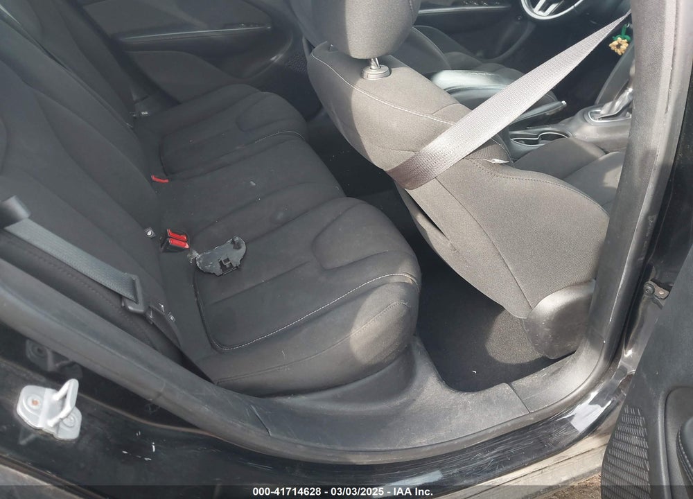 2013 DODGE DART VIN: 1C3CDFBA1DD226433