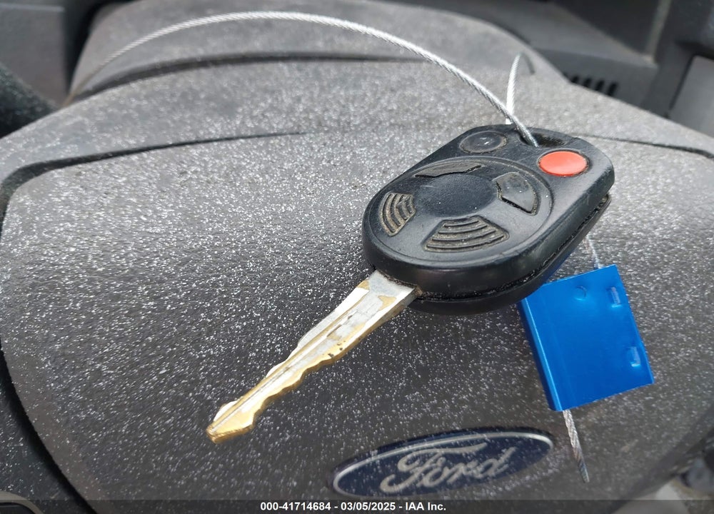 2011 FORD FUSION SE VIN: 3FAHP0HG8BR122324