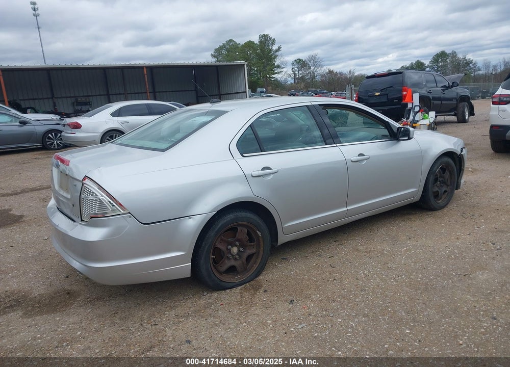 2011 FORD FUSION SE VIN: 3FAHP0HG8BR122324
