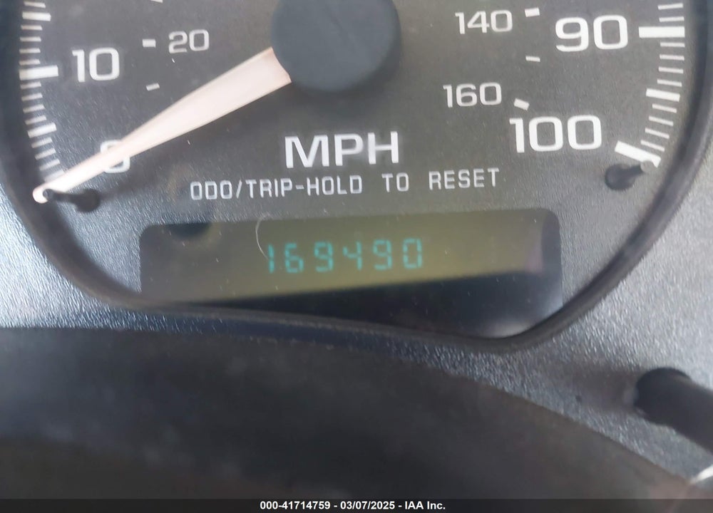 2002 CHEVROLET S-10 VIN: 1GCCS19W028183151
