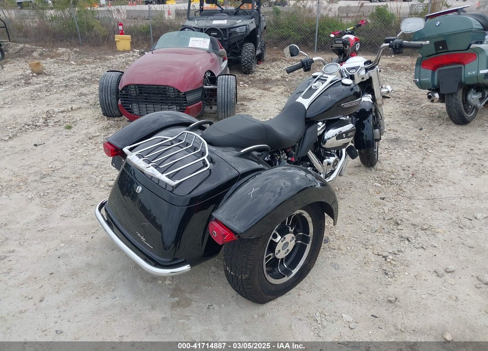 2021 HARLEY-DAVIDSON FLRT VIN: 1HD1MCP12MB855865