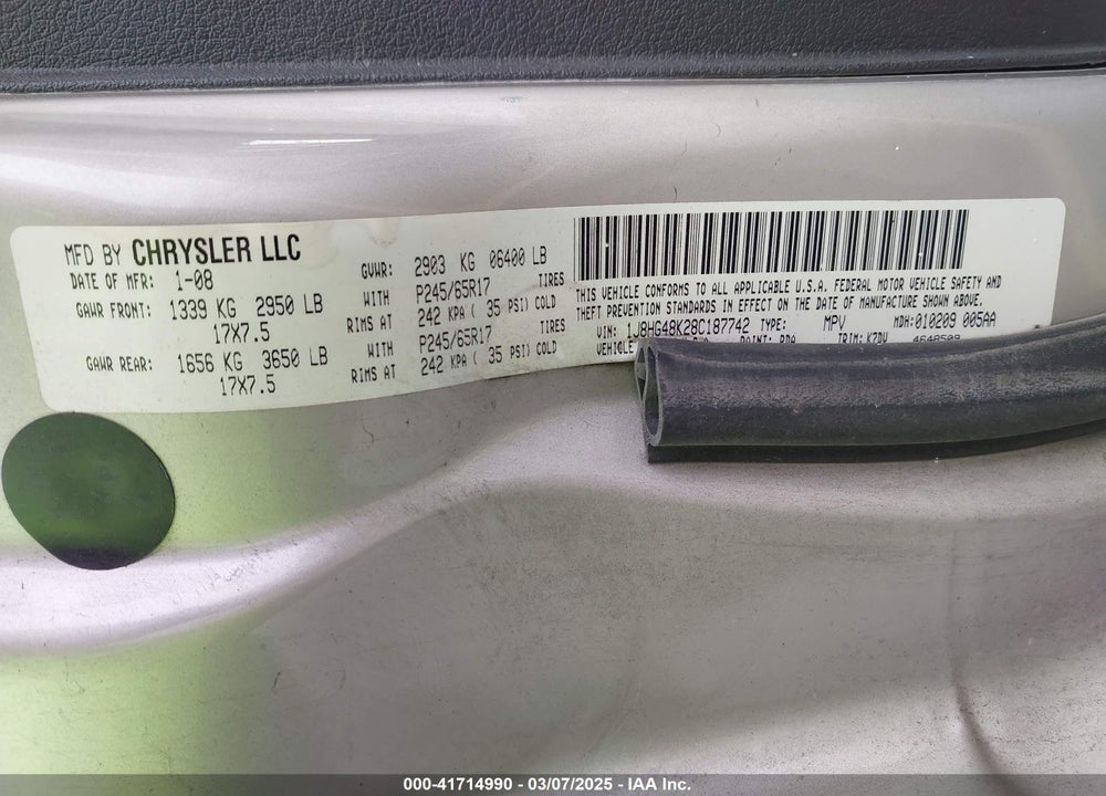 2008 JEEP COMMANDER VIN: 1J8HG48K28C187742