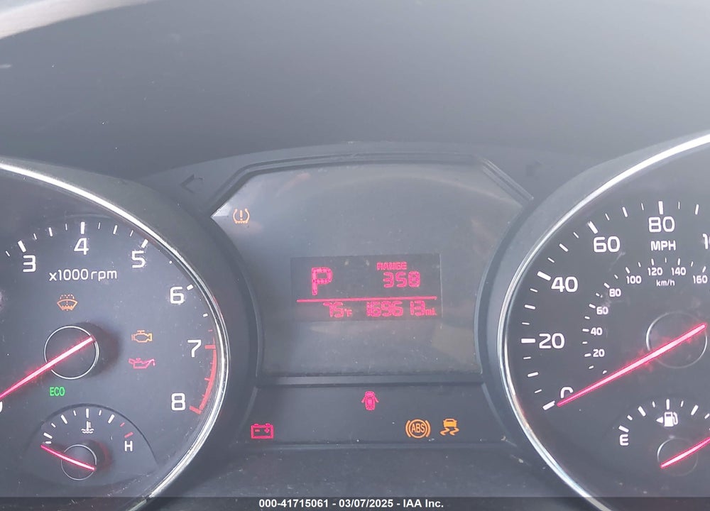 2016 KIA SEDONA LX VIN: KNDMB5C11G6116148