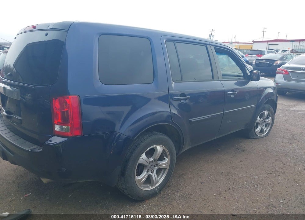 2013 HONDA PILOT VIN: 5FNYF3H51DB016542
