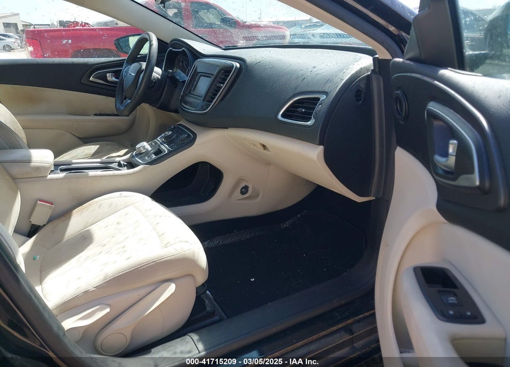 2016 CHRYSLER 200 VIN: 1C3CCCAB7GN176003