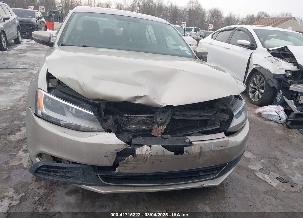 2013 VOLKSWAGEN JETTA VIN: 3VWDP7AJXDM239407