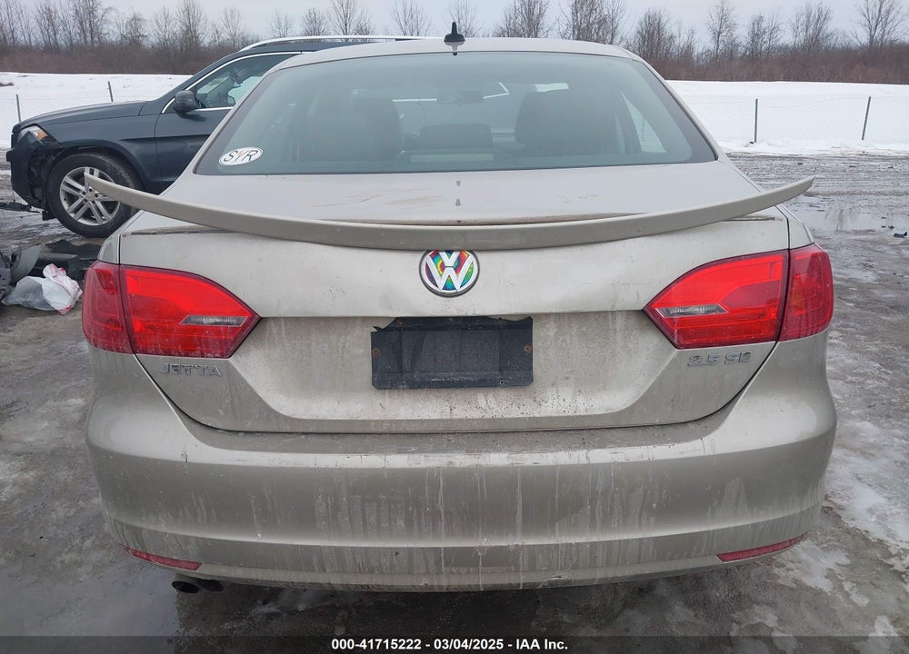 2013 VOLKSWAGEN JETTA VIN: 3VWDP7AJXDM239407