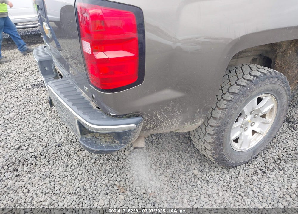 2015 CHEVROLET SILVERADO 1500 VIN: 3GCUKREC3FG521916