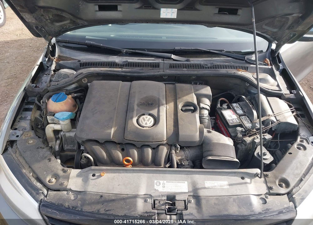 2012 VOLKSWAGEN JETTA VIN: 3VWDP7AJ7CM371023