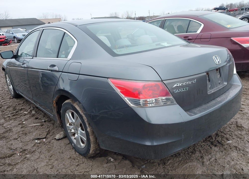 2008 HONDA ACCORD 2.4 LX-P VIN: 1HGCP26488A052109