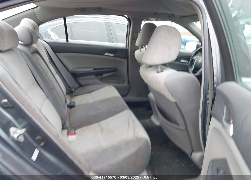 2008 HONDA ACCORD 2.4 LX-P VIN: 1HGCP26488A052109