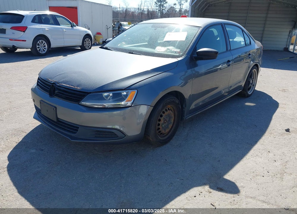2014 VOLKSWAGEN JETTA VIN: 3VW2K7AJ1EM329682
