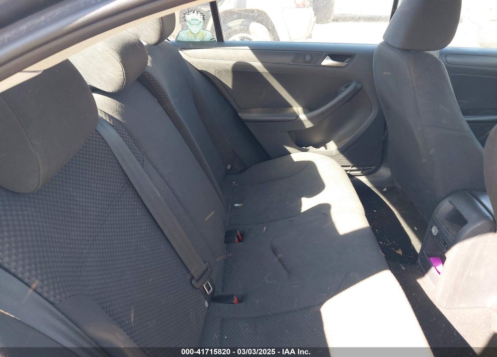 2014 VOLKSWAGEN JETTA VIN: 3VW2K7AJ1EM329682