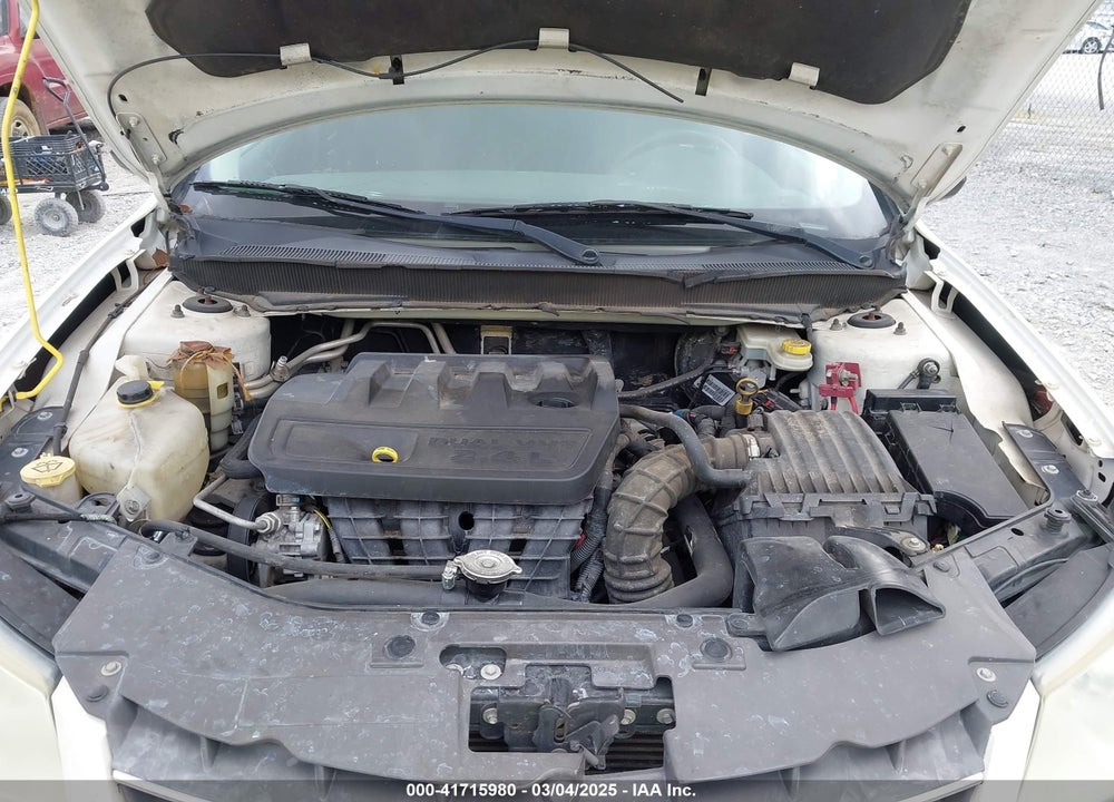 2010 CHRYSLER SEBRING VIN: 1C3CC4FB3AN208497