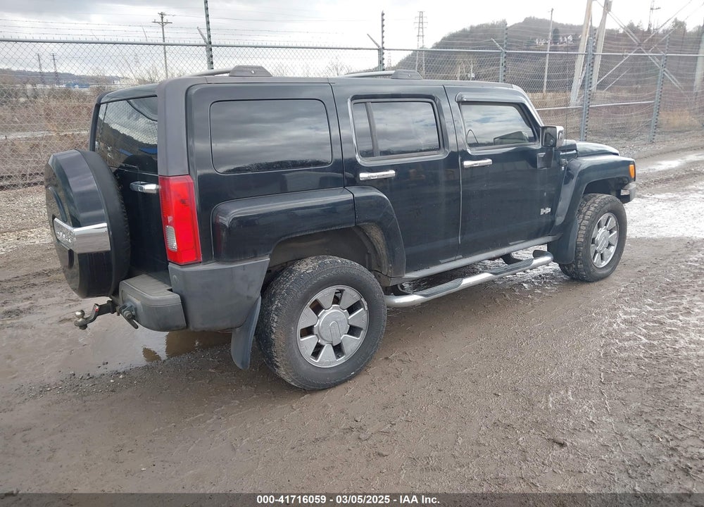 2006 HUMMER H3 SUV VIN: 5GTDN136668279482
