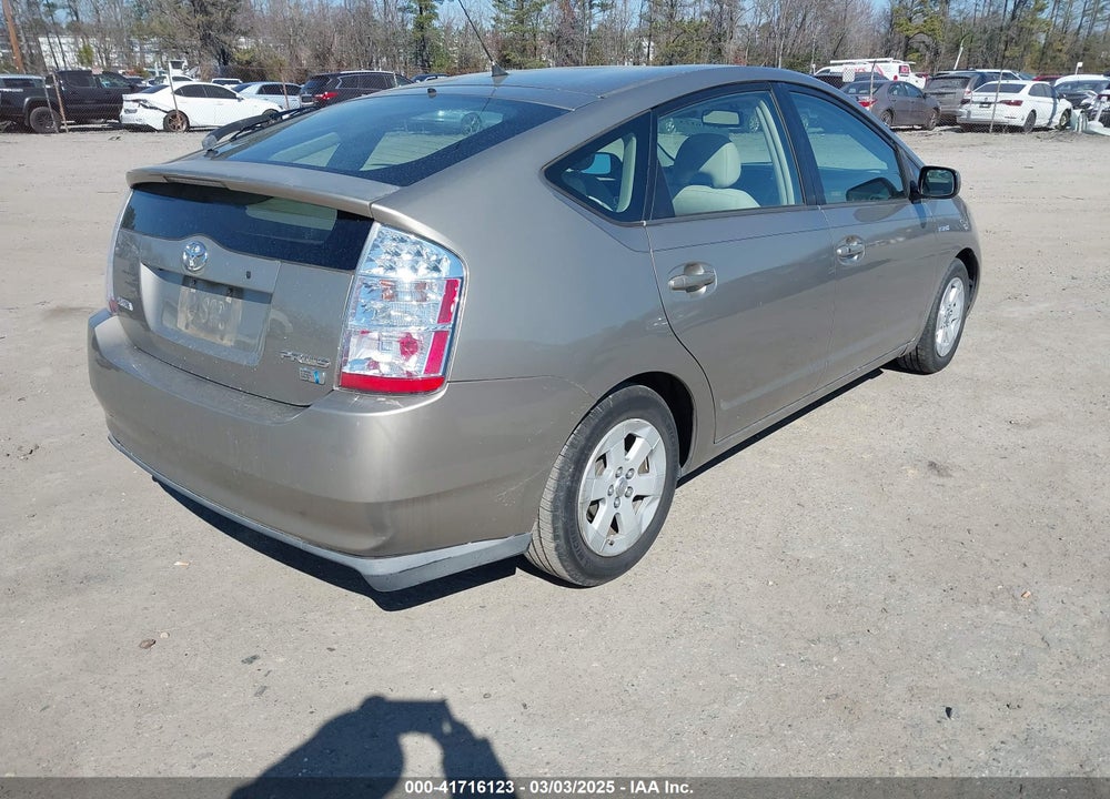 2007 TOYOTA PRIUS VIN: JTDKB20UX77599167