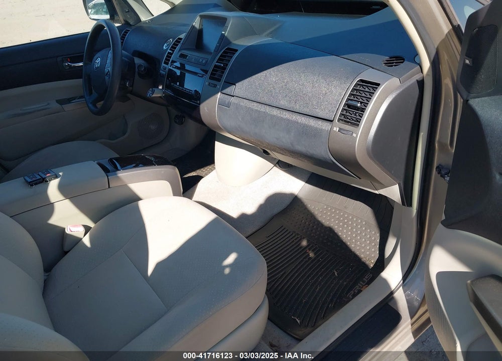 2007 TOYOTA PRIUS VIN: JTDKB20UX77599167
