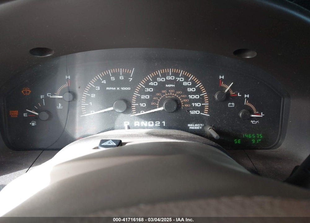 2003 FORD EXPEDITION XLT VIN: 1FMRU15W63LB60672