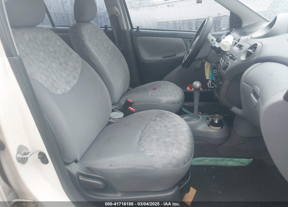2002 TOYOTA ECHO VIN: JTDBT123820214900