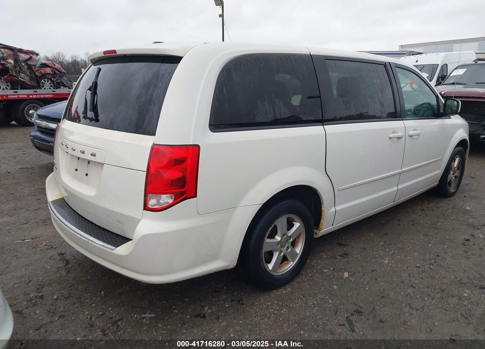 2011 DODGE GRAND CARAVAN MAINSTREET VIN: 2D4RN3DG7BR663319