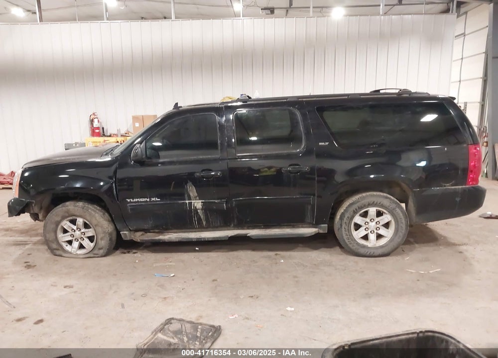 2013 GMC YUKON XL 1500 SLT VIN: 1GKS2KE78DR299361