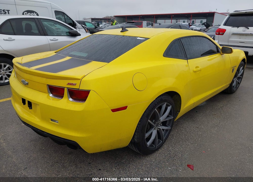 2010 CHEVROLET CAMARO 2SS VIN: 2G1FK1EJ7A9104352
