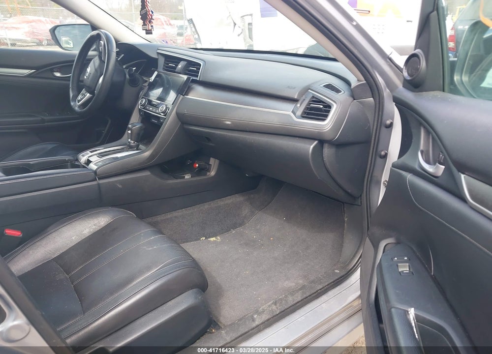 2016 HONDA CIVIC VIN: 19XFC1F73GE216454