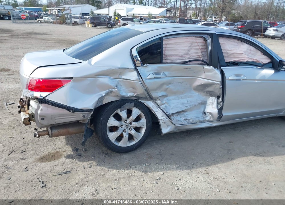 2010 HONDA ACCORD VIN: 1HGCP2F87AA165008
