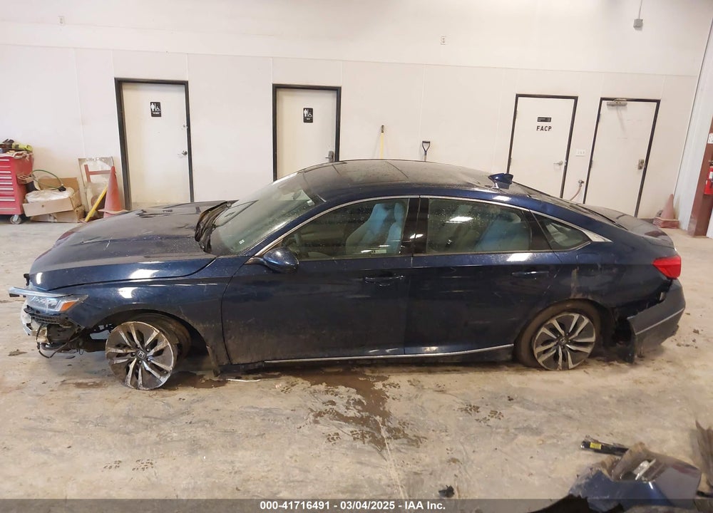 2018 HONDA ACCORD HYBRID EX VIN: 1HGCV3F49JA008640