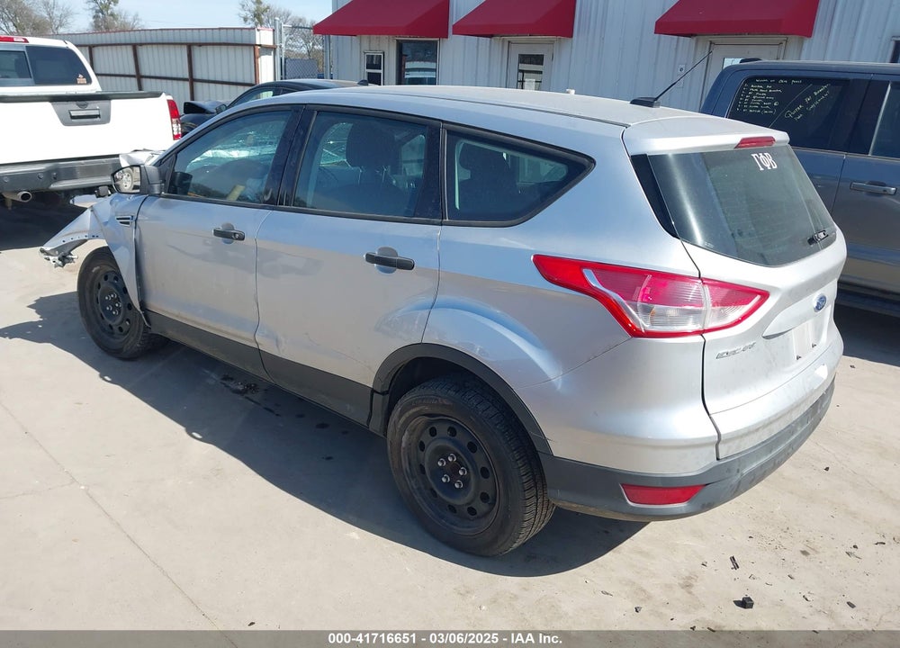 2016 FORD ESCAPE S VIN: 1FMCU0F78GUB71602