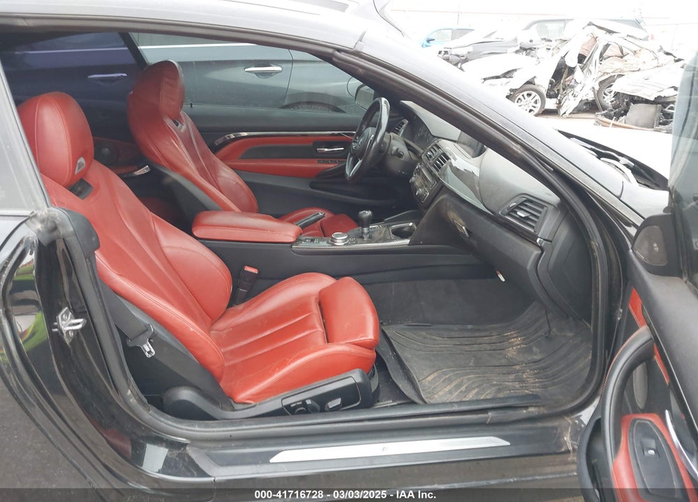 2015 BMW M4 VIN: WBS3U9C52FJ967802