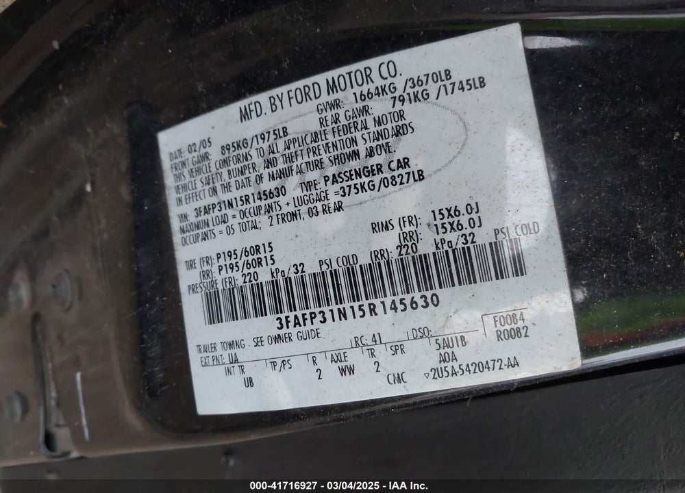 2005 FORD FOCUS ZX3 VIN: 3FAFP31N15R145630