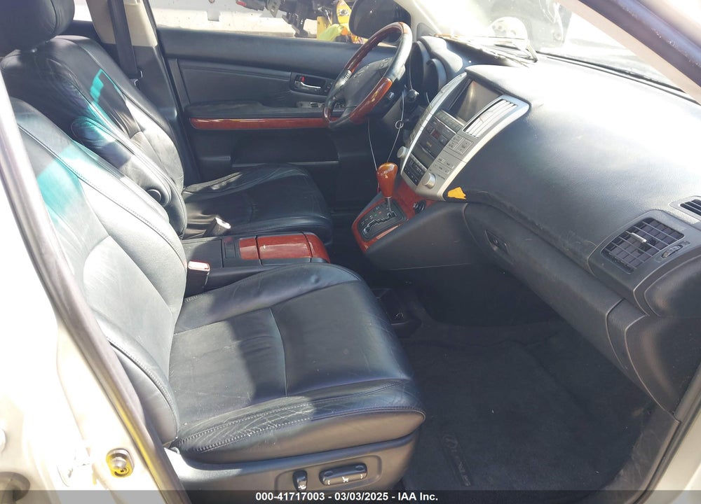 2005 LEXUS RX 330 VIN: JTJGA31U650056351