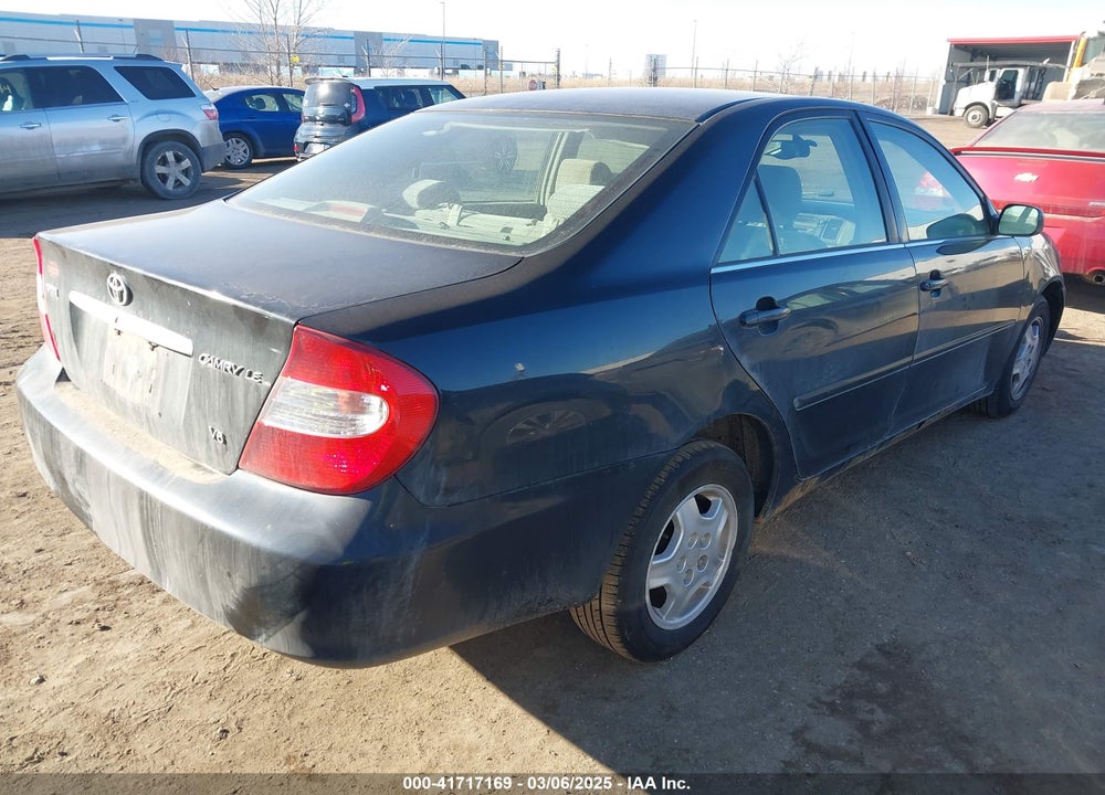 2002 TOYOTA CAMRY LE V6 VIN: 4T1BF32K82U016154